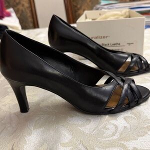 Naturalizer Black Strappy Peep-Toe Heels